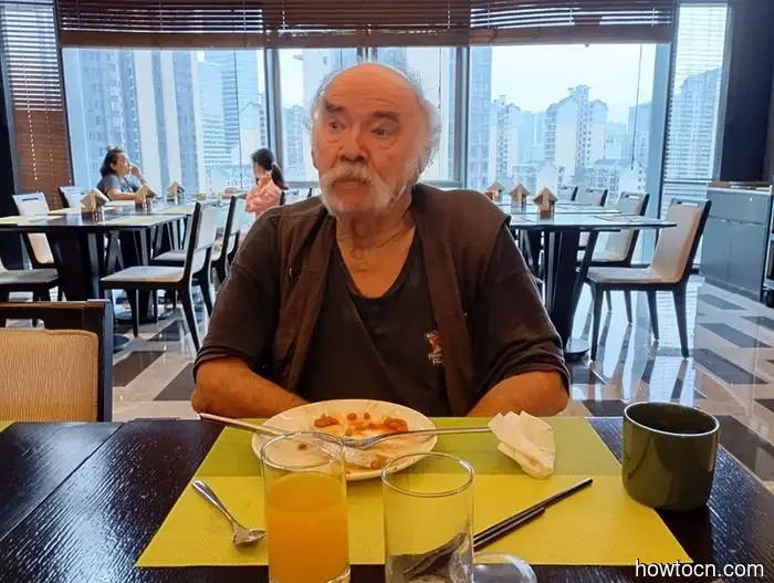 Desearía que pudiéramos quedarnos más tiempo. - Macao y China.