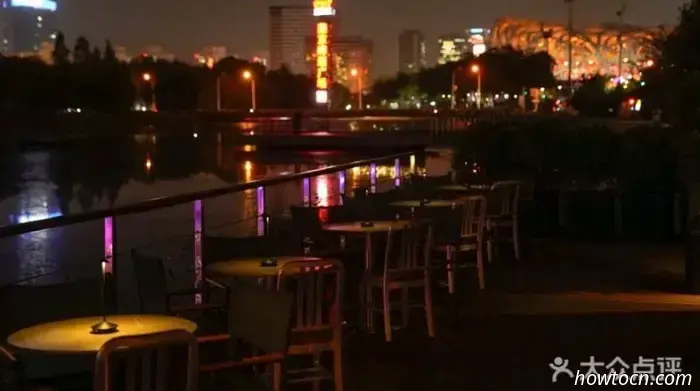 Breweries of Bird's Nest: The Craft Brews of Moonlight Pier