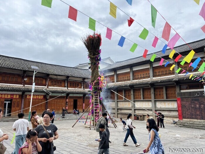 Pioneering New Paths in China: Dali Torch Festival - Emerging Adventurers