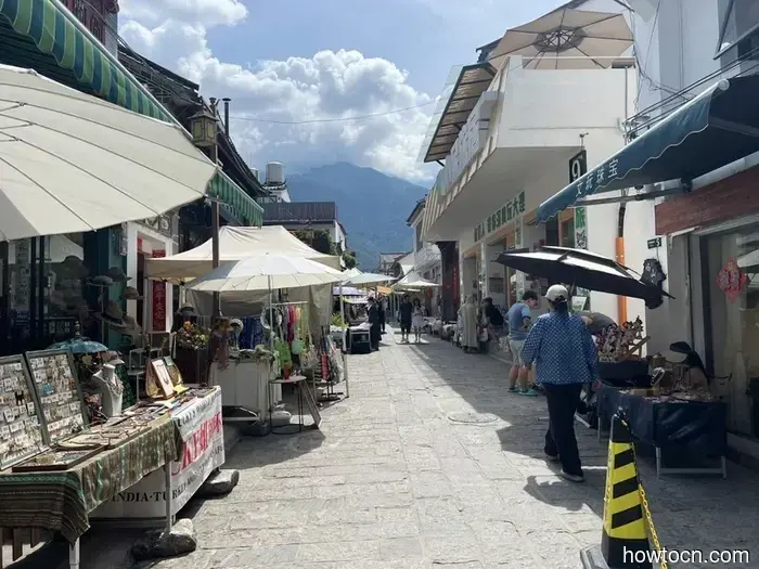 Pioneering New Paths in China: The Three Pagodas - Emerging Adventurers