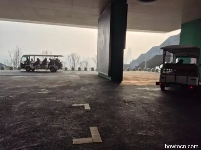 A brief view of the Himalayas - A quick return to Mainland China - hennaonthetrek