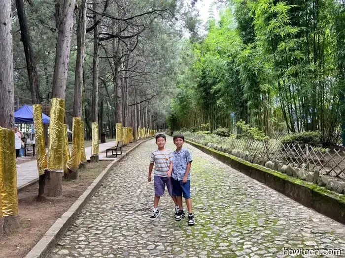 Pioneering New Opportunities in China: Dali Torch Festival - Emerging Adventurers