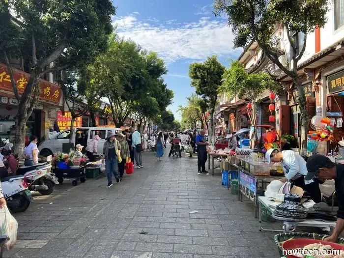 Pioneering New Paths in China: The Three Pagodas - Emerging Adventurers