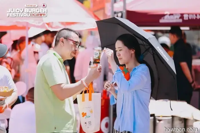 Essential Items for Juicy Burger Festival