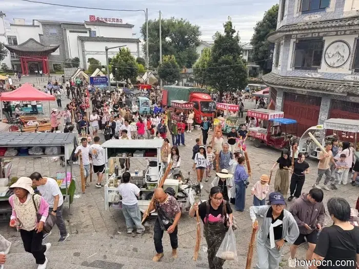 Pioneering New Paths in China: Dali Torch Festival - Emerging Adventurers