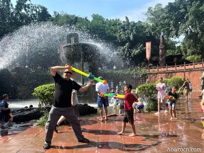 Immersione profonda in Cina: Huanglongxi - Esploratori alle prime armi