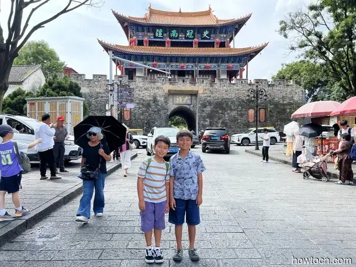 Pioneering New Paths in China: The Three Pagodas - Emerging Adventurers