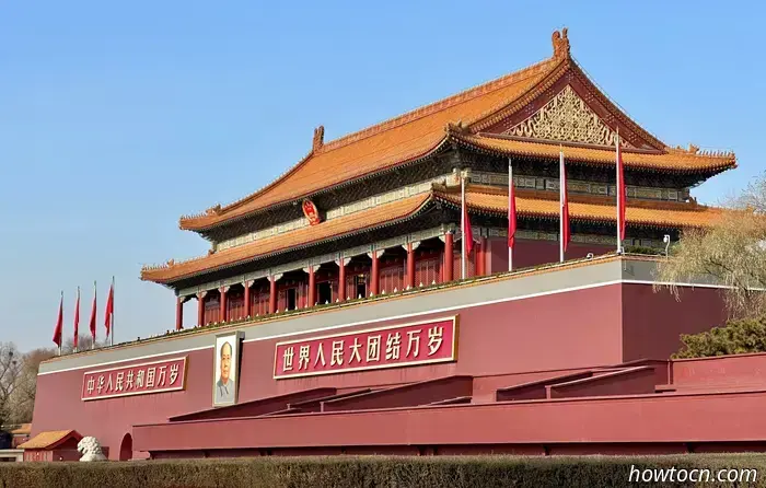 Victory Day 2025: Revised Park Hours, Museum Updates, and Other Closures