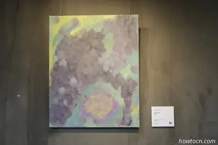 "Unter uns": Eine bewegende Ausstellung im Café Zarah