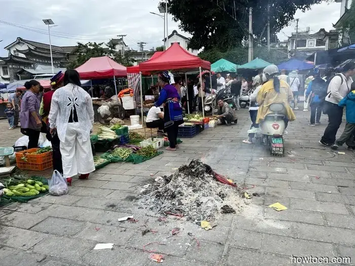 Pioneering New Paths in China: Dali Torch Festival - Emerging Adventurers