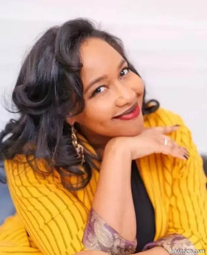 Poet Fenia G. Discusses What to Anticipate at Spittoon's 10th Anniversary Celebration