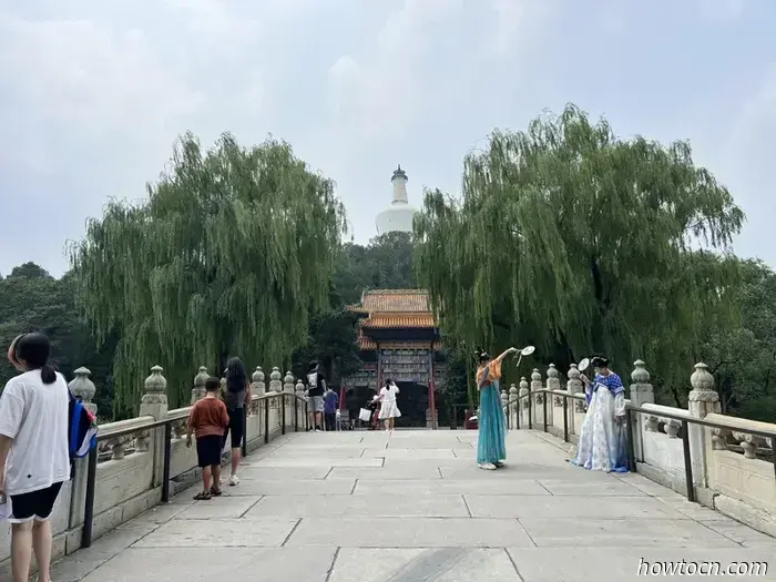 Neuland in China erschließen: Die Seen Beijings und 798 – Junge Entdecker