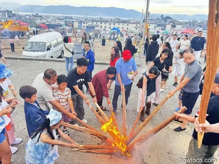 Pioneering New Paths in China: Dali Torch Festival - Emerging Adventurers