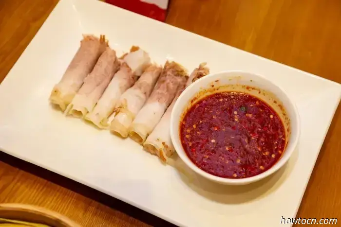 Genießen Sie authentische Aromen aus Yibin in Kerrys Küche.