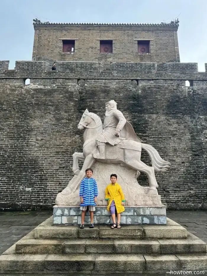 Scoprendo nuovi orizzonti in Cina: il Tempio di Hongluo e la Grande Muraglia - Esploratori alle prime armi