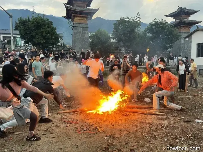 Pioneering New Paths in China: Dali Torch Festival - Emerging Adventurers