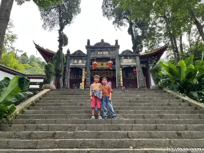 Neuland in China betreten: Markt und Berge von Kunming - Nachwuchs-Entdecker