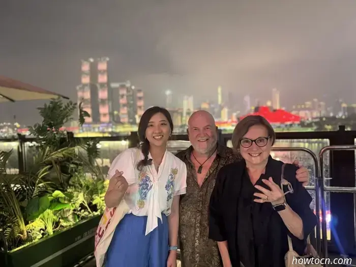 Cena di addio a Chongqing Immagini inviate da Hang - Cina Visita 17-28 giugno 2025