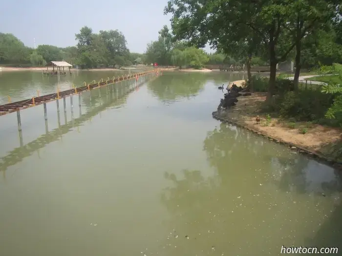 Gucheng Lake "Slow City" - Without a Permanent Location