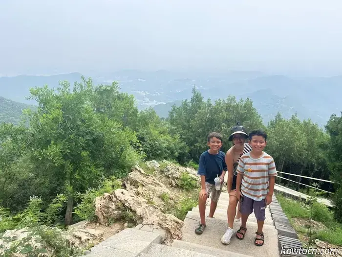 Scoprendo nuovi orizzonti in Cina: il Tempio di Hongluo e la Grande Muraglia - Esploratori alle prime armi