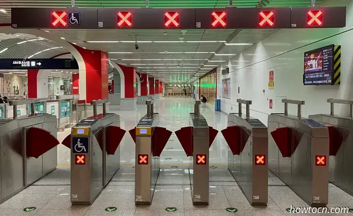 Notizie da Pechino: interruzioni della metropolitana e chiusure dei parchi