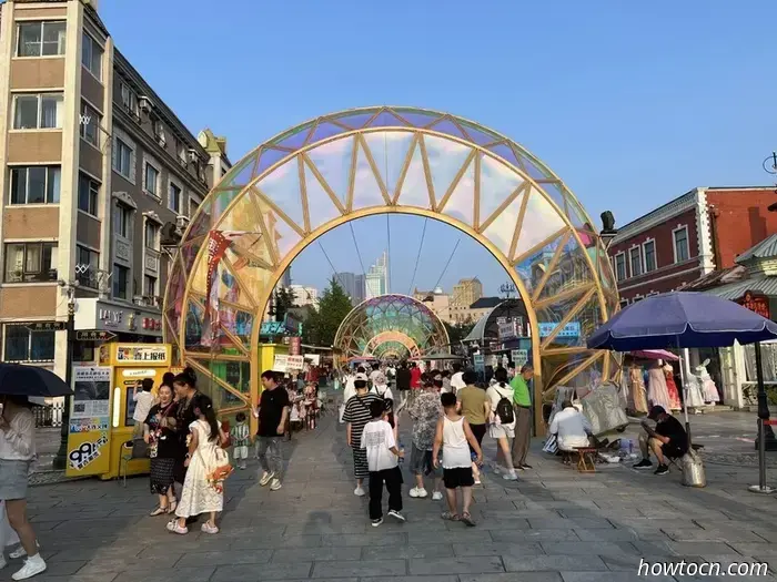 Осваивая новые горизонты в Китае: Русская улица в Даляне — начинающие исследователи