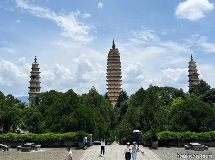Pioneering New Paths in China: The Three Pagodas - Emerging Adventurers