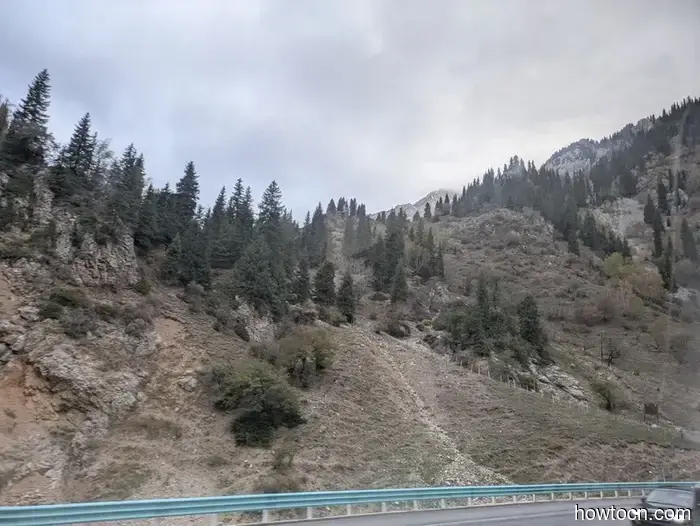 Ürümqi - Herbst 2025 und Winter 2026