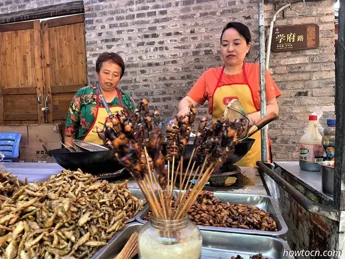 Immersione profonda in Cina: Huanglongxi - Esploratori alle prime armi